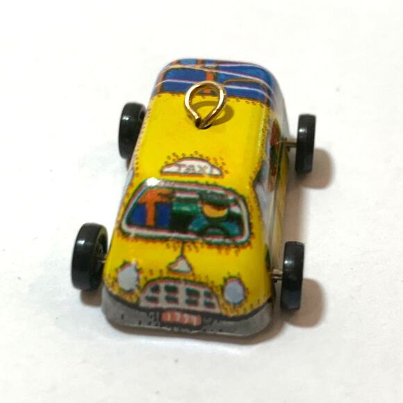 Hallmark KeepSake Miniature Ornament Series On the Road #2 Pressed Tin 1994 - Picture 5 of 10
